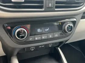 Hyundai i10 thumbnail 24