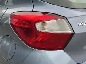 Hyundai i10 thumbnail 10
