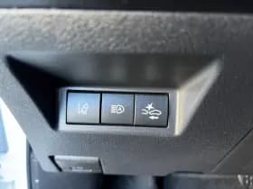 Toyota Yaris thumbnail 16