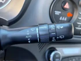 Toyota Yaris thumbnail 22