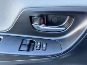Toyota Yaris thumbnail 23