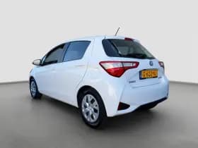 Toyota Yaris thumbnail 5