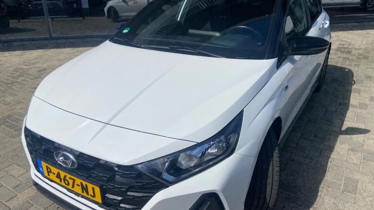 Hyundai i20 — foto 1