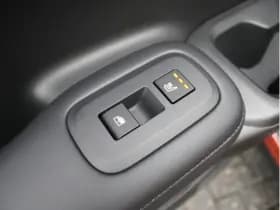 Hyundai Santa Fe thumbnail 18
