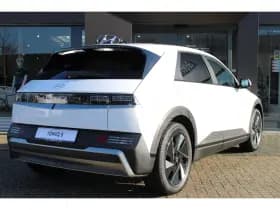 Hyundai Ioniq 5 thumbnail 2