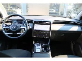 Hyundai Tucson thumbnail 3