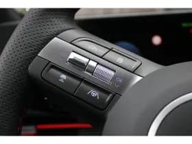 Hyundai Kona Electric thumbnail 18