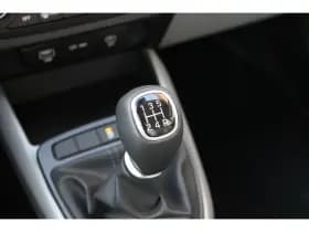 Hyundai i10 thumbnail 33