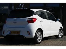 Hyundai i10 thumbnail 2