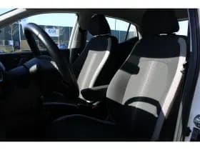 Hyundai i10 thumbnail 10
