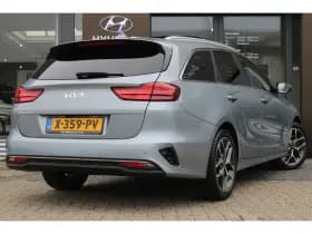 Kia Ceed Sportswagon thumbnail 2