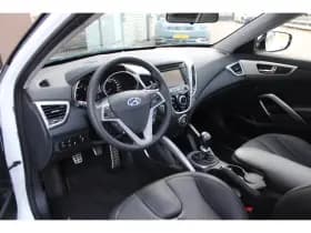 Hyundai Veloster thumbnail 15