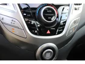 Hyundai Veloster thumbnail 34