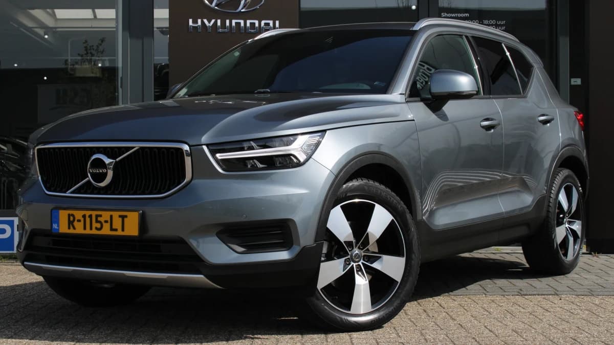 Volvo XC40 — foto 1