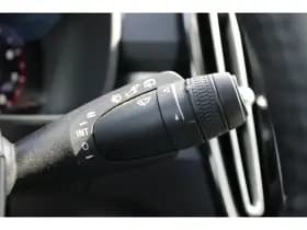 Volvo XC40 thumbnail 22