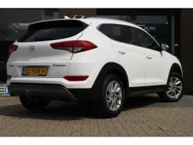 Hyundai Tucson thumbnail 2