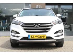 Hyundai Tucson thumbnail 4