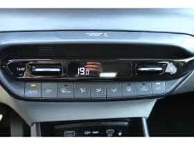 Hyundai i20 thumbnail 24