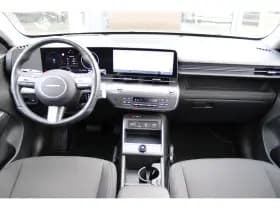 Hyundai Kona Electric thumbnail 3