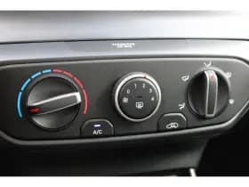 Hyundai i20 thumbnail 24