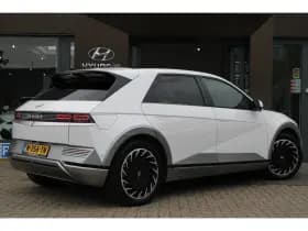 Hyundai Ioniq 5 thumbnail 2