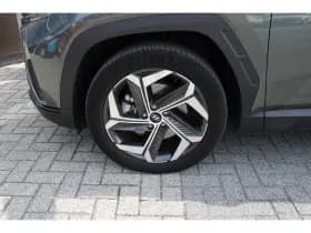 Hyundai Tucson thumbnail 8