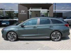 Hyundai i30 thumbnail 3