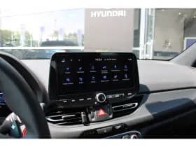 Hyundai i30 thumbnail 24
