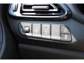 Hyundai i30 thumbnail 36