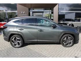 Hyundai Tucson thumbnail 4