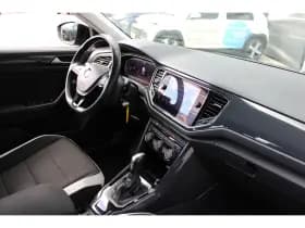 Volkswagen T-Roc thumbnail 14