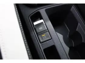 Volkswagen T-Roc thumbnail 18