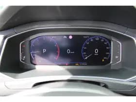 Volkswagen T-Roc thumbnail 21