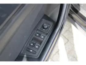 Volkswagen T-Roc thumbnail 9