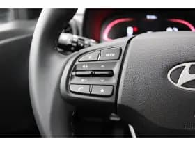 Hyundai i10 thumbnail 12