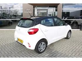 Hyundai i10 thumbnail 2
