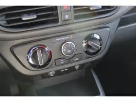 Hyundai i10 thumbnail 14