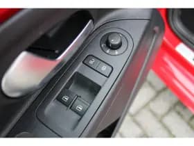 Volkswagen Up! thumbnail 11