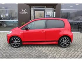 Volkswagen Up! thumbnail 3