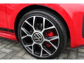 Volkswagen Up! thumbnail 7