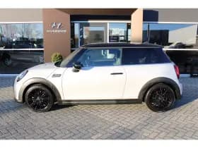 MINI Cooper thumbnail 3