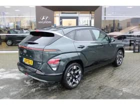 Hyundai Kona Electric thumbnail 2