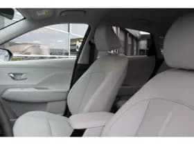 Hyundai Kona Electric thumbnail 11