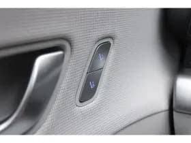 Hyundai Kona Electric thumbnail 25