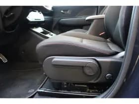 Hyundai Kona Electric thumbnail 9