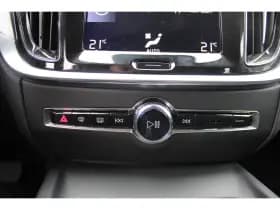 Volvo V60 thumbnail 21