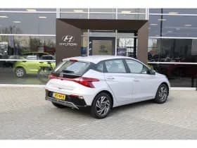 Hyundai i20 thumbnail 2