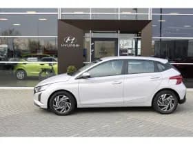 Hyundai i20 thumbnail 3