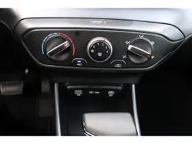 Hyundai i20 thumbnail 10