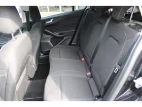Ford Focus thumbnail 14